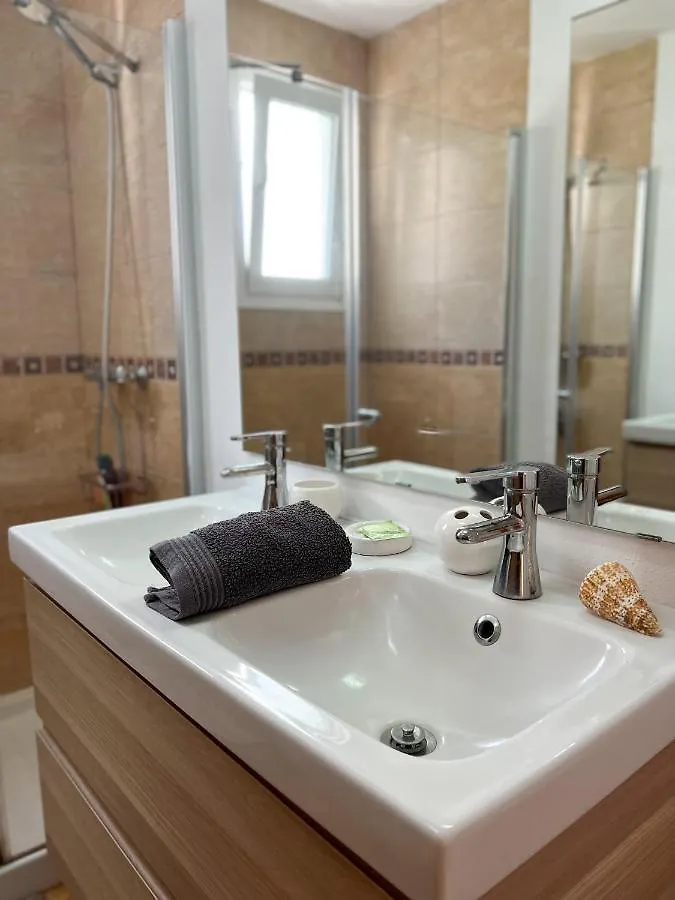 Hibiscus Apartment Bajamar